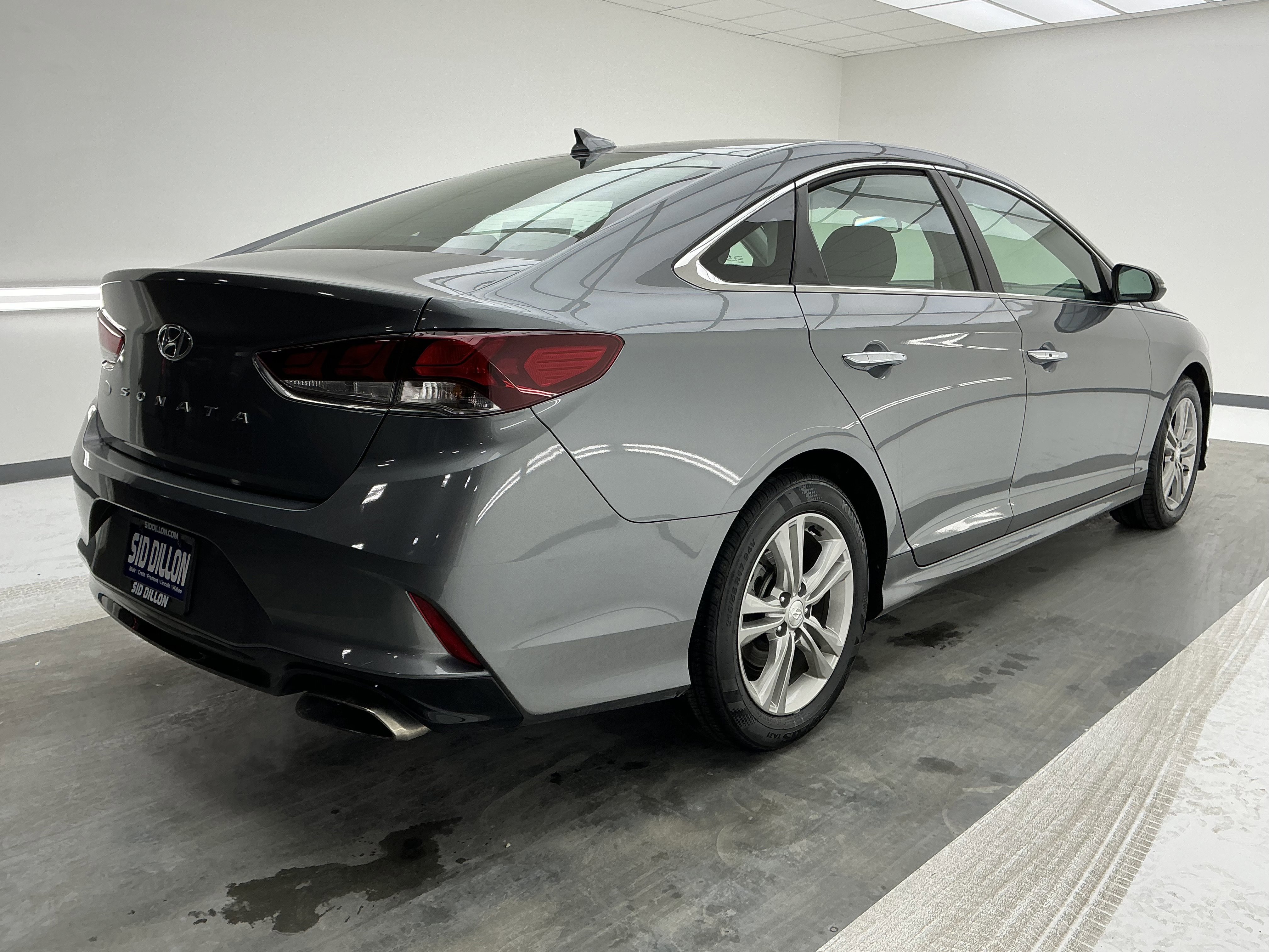Used 2019 Hyundai Sonata SEL w/ Tech Package 02 image 4