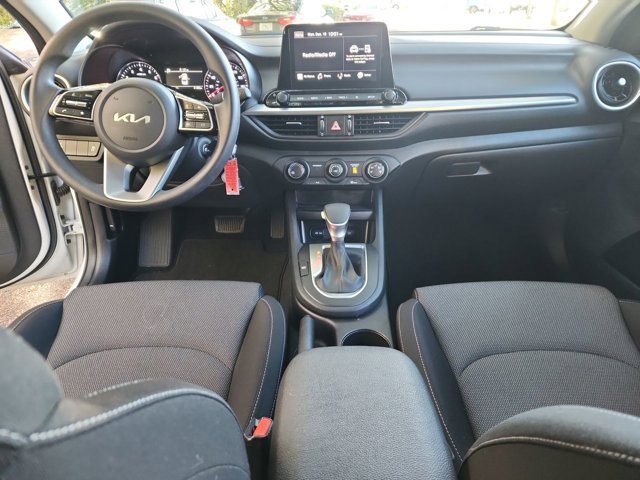 Used 2024 Kia Forte LXS image 11