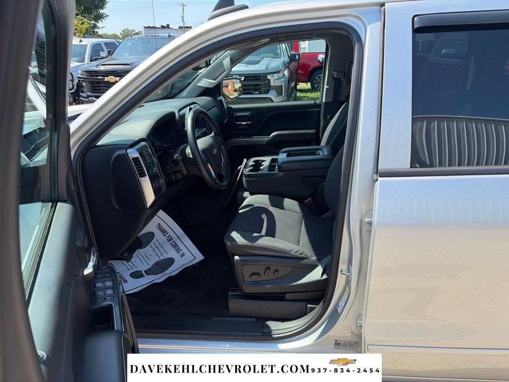 Used 2018 Chevrolet Silverado 1500 LT w/ All Star Edition AWD/4WD image 21