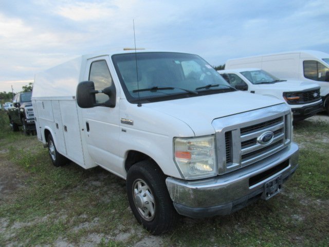Used 2012 Ford E-350 and Econoline 350 Super Duty w/ Class I Trailer Tow Pkg