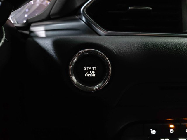 Used 2019 MAZDA CX-5 Touring image 24