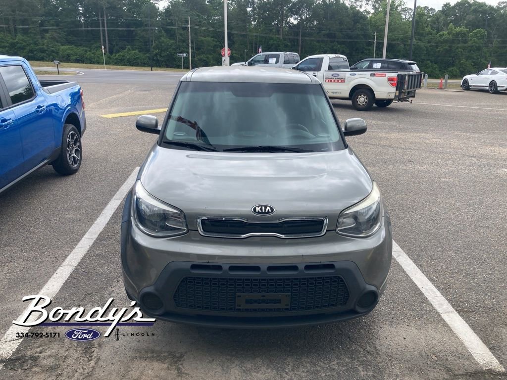 Used 2015 Kia Soul + FWD image 2