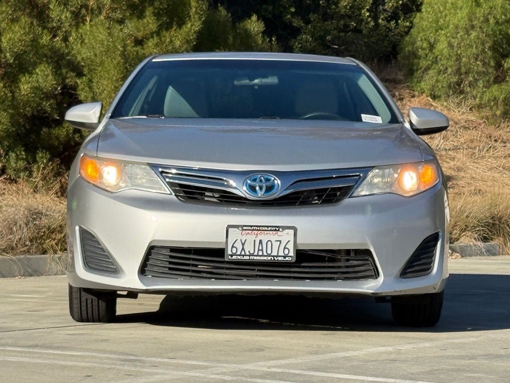 Used 2012 Toyota Camry LE FWD image 5