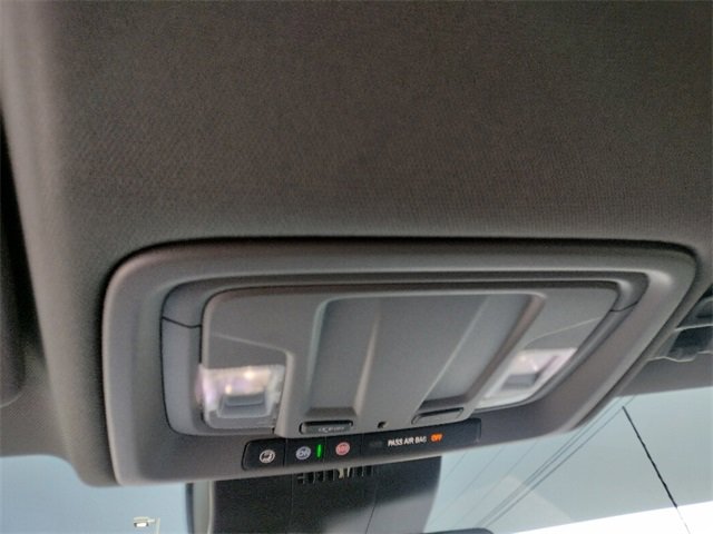 Used 2024 Chevrolet Silverado 2500 Custom w/ Custom Value Package image 30