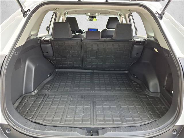 Used 2024 Toyota RAV4 LE FWD image 6