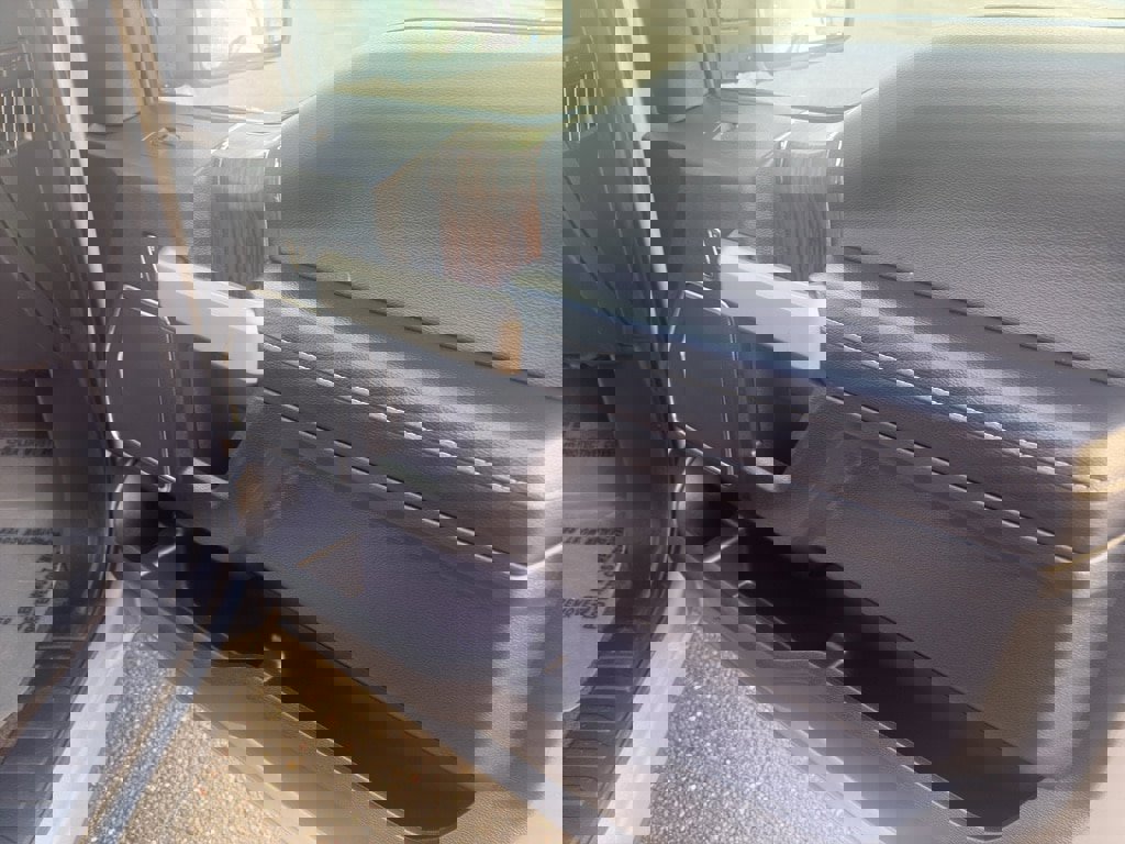 Used 2020 Ford F150 Lariat image 24