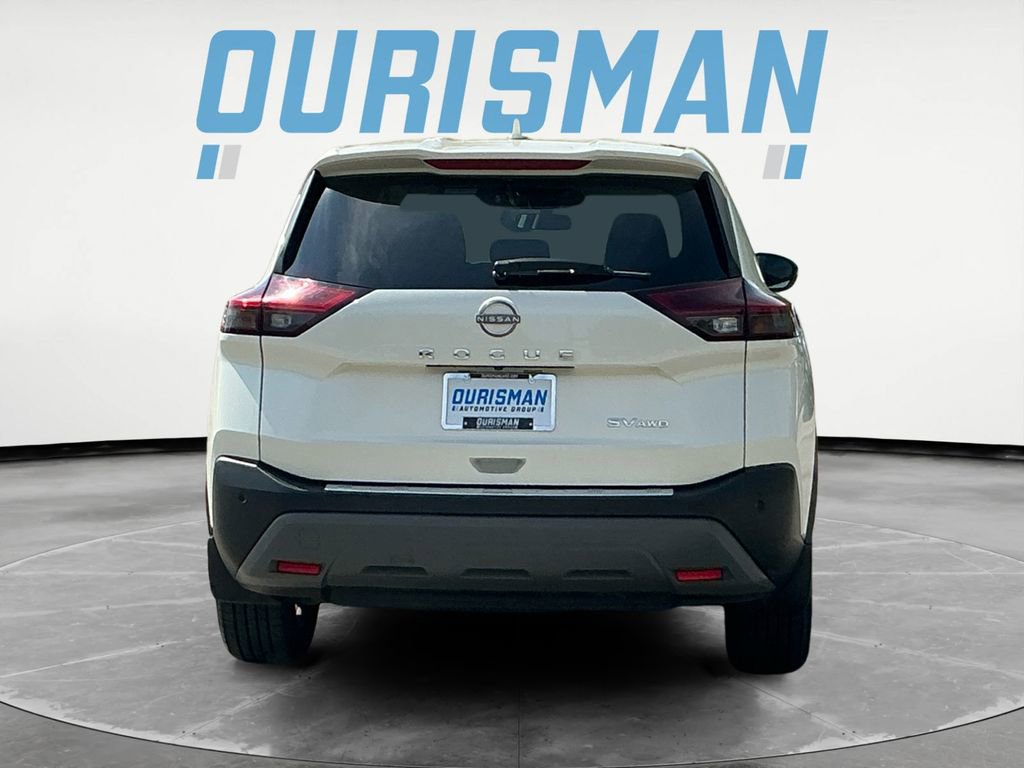 Used 2023 Nissan Rogue SV image 5