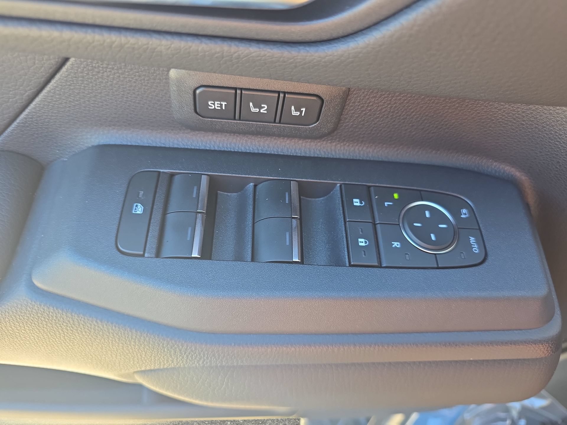 Used 2024 Toyota Land Cruiser w/ Premium Package AWD/4WD image 27