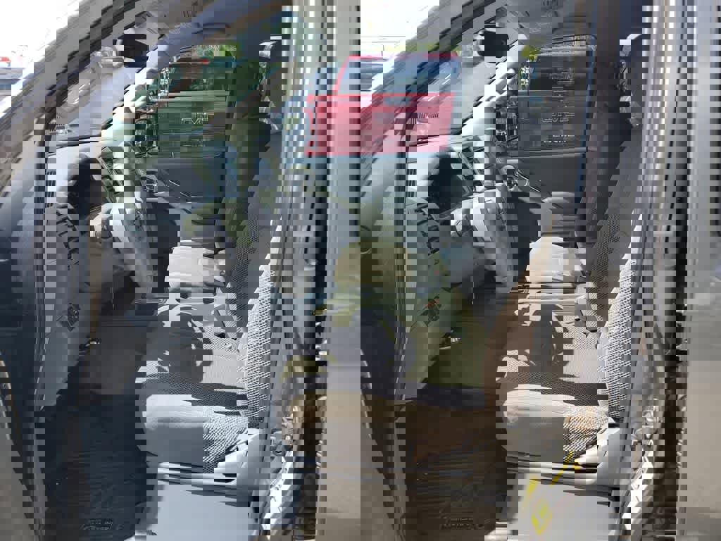 Used 2016 Nissan Frontier SV w/ SV Value Truck Package image 20