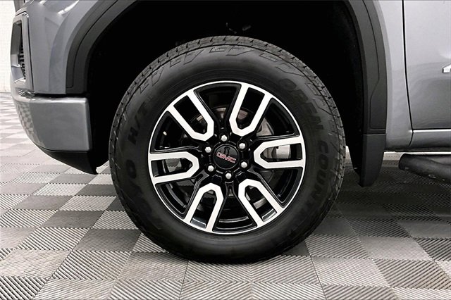 Used 2021 GMC Sierra 1500 AT4 image 8