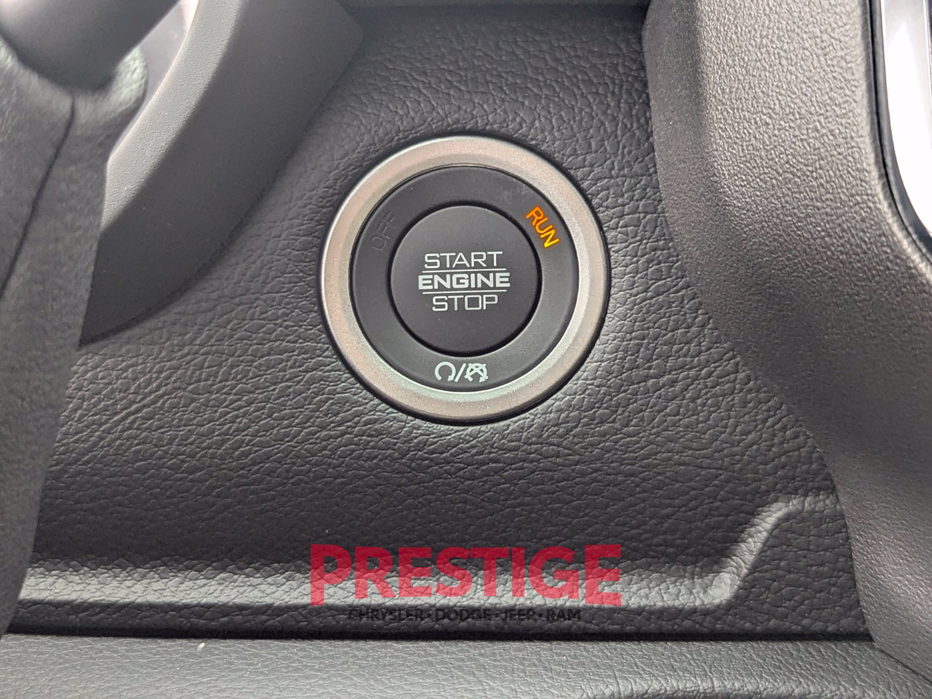New 2026 RAM 3500 Laramie AWD/4WD image 15