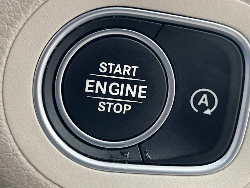 Used 2022 Mercedes-Benz GLE 350 4MATIC image 37