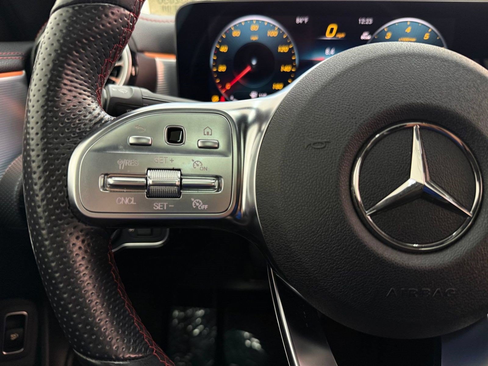 Used 2023 Mercedes-Benz CLA 250 image 13