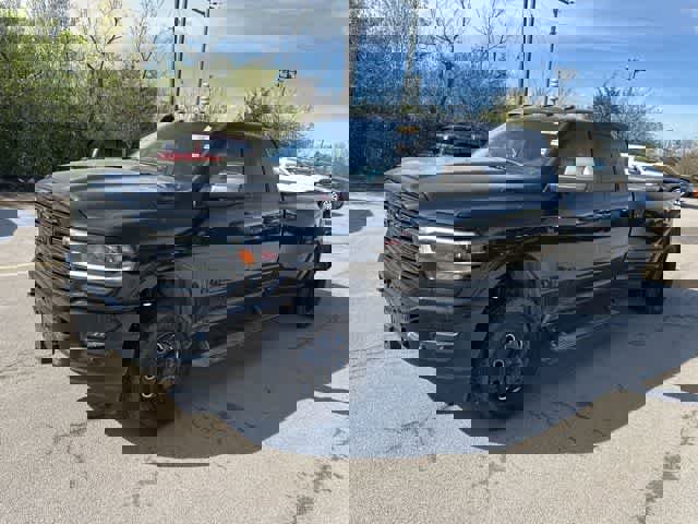 Used 2022 RAM 3500 Laramie image 2