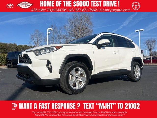 Used 2020 Toyota RAV4 XLE image 1