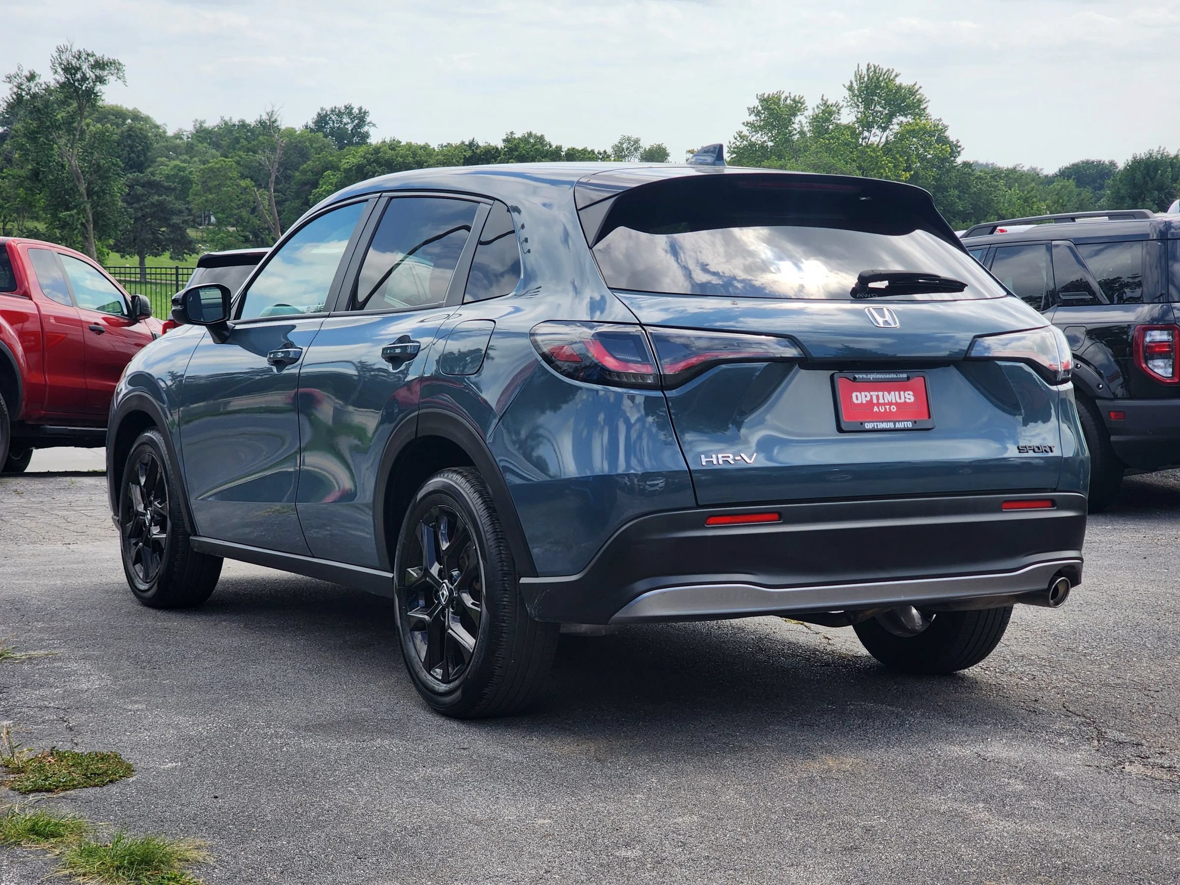 Used 2025 Honda HR-V Sport image 5