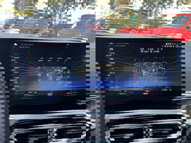 Used 2023 BMW 330i Sedan image 24