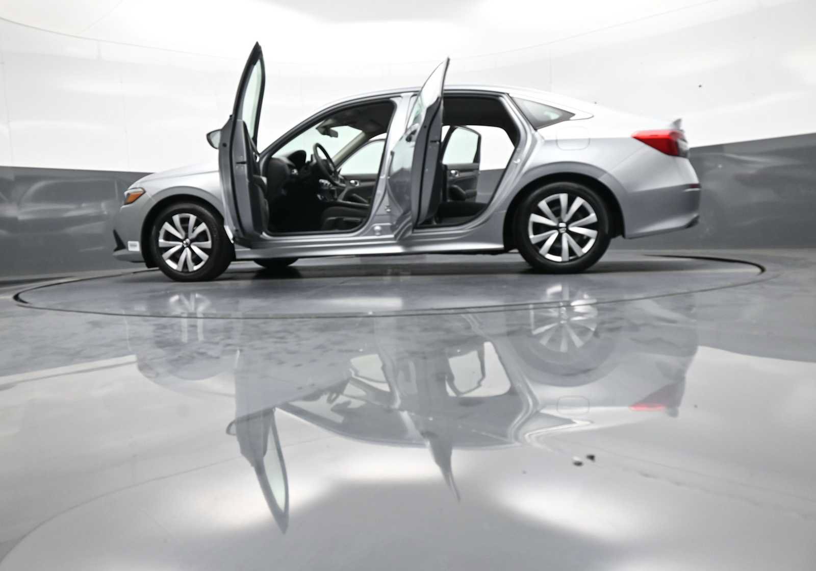 Used 2024 Honda Civic LX image 48