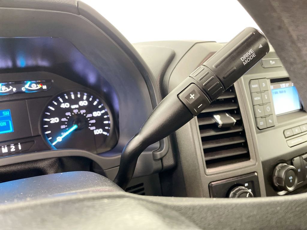 Used 2022 Ford F250 XL w/ Power Equipment Group image 18