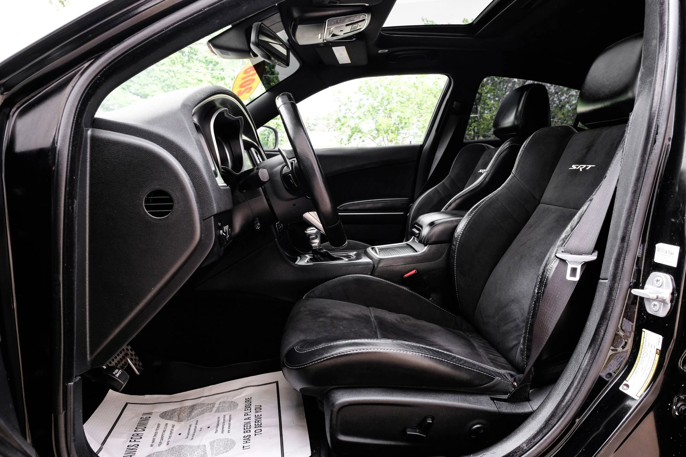 Used 2018 Dodge Charger SRT w/ Harman/Kardon Audio Group RWD image 40