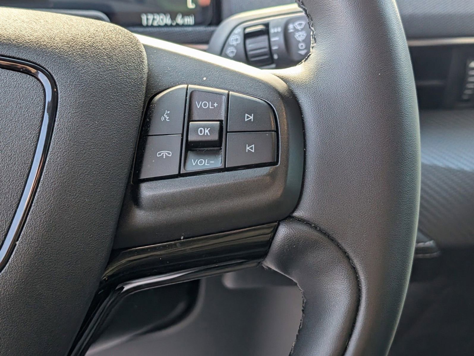 Used 2024 Ford Mustang Mach-E Select w/ Comfort Package Lite image 32