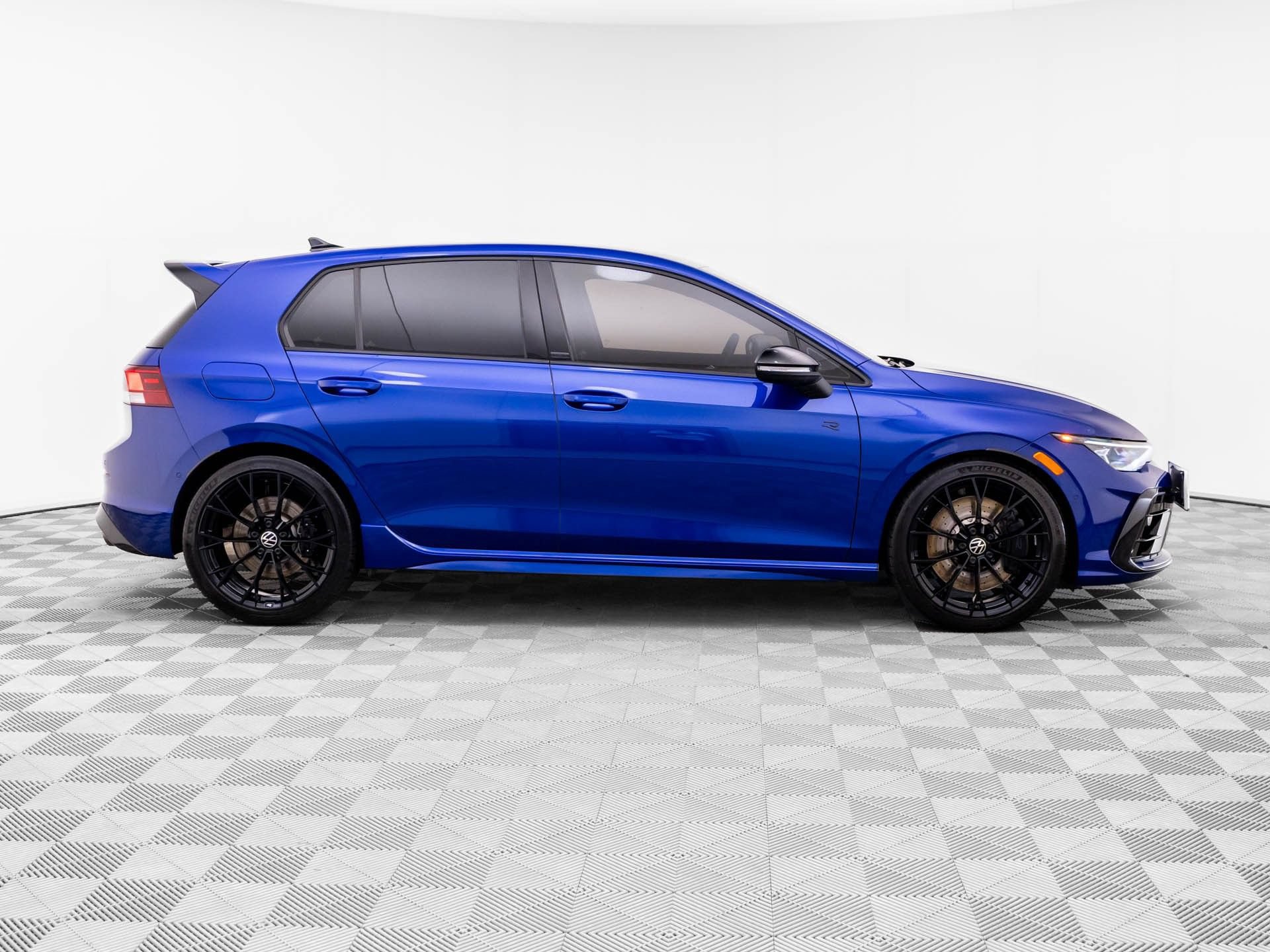 Used 2025 Volkswagen Golf R Black Edition AWD/4WD image 6