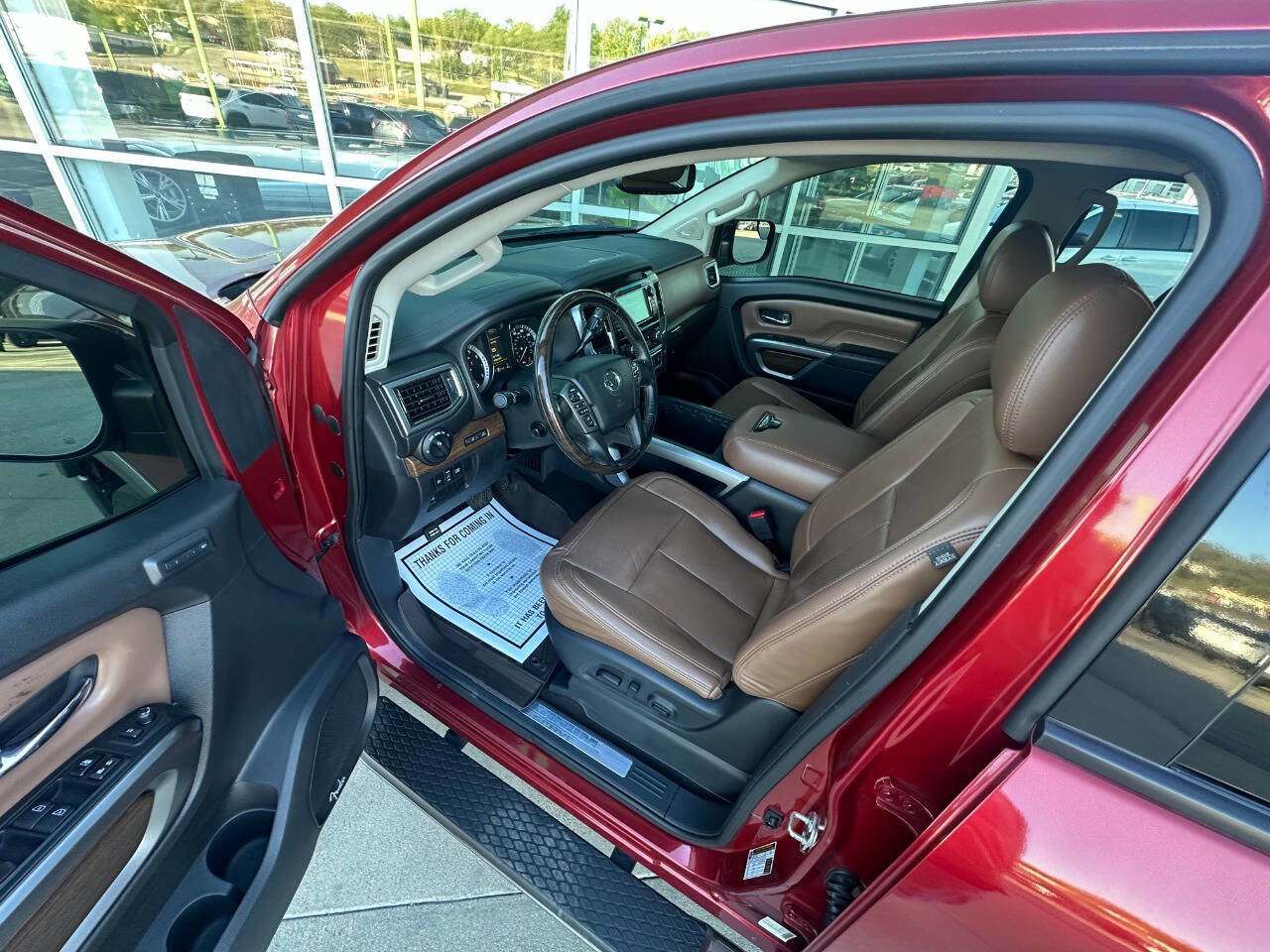 Used 2019 Nissan Titan Platinum Reserve w/ Platinum Utility Package image 9