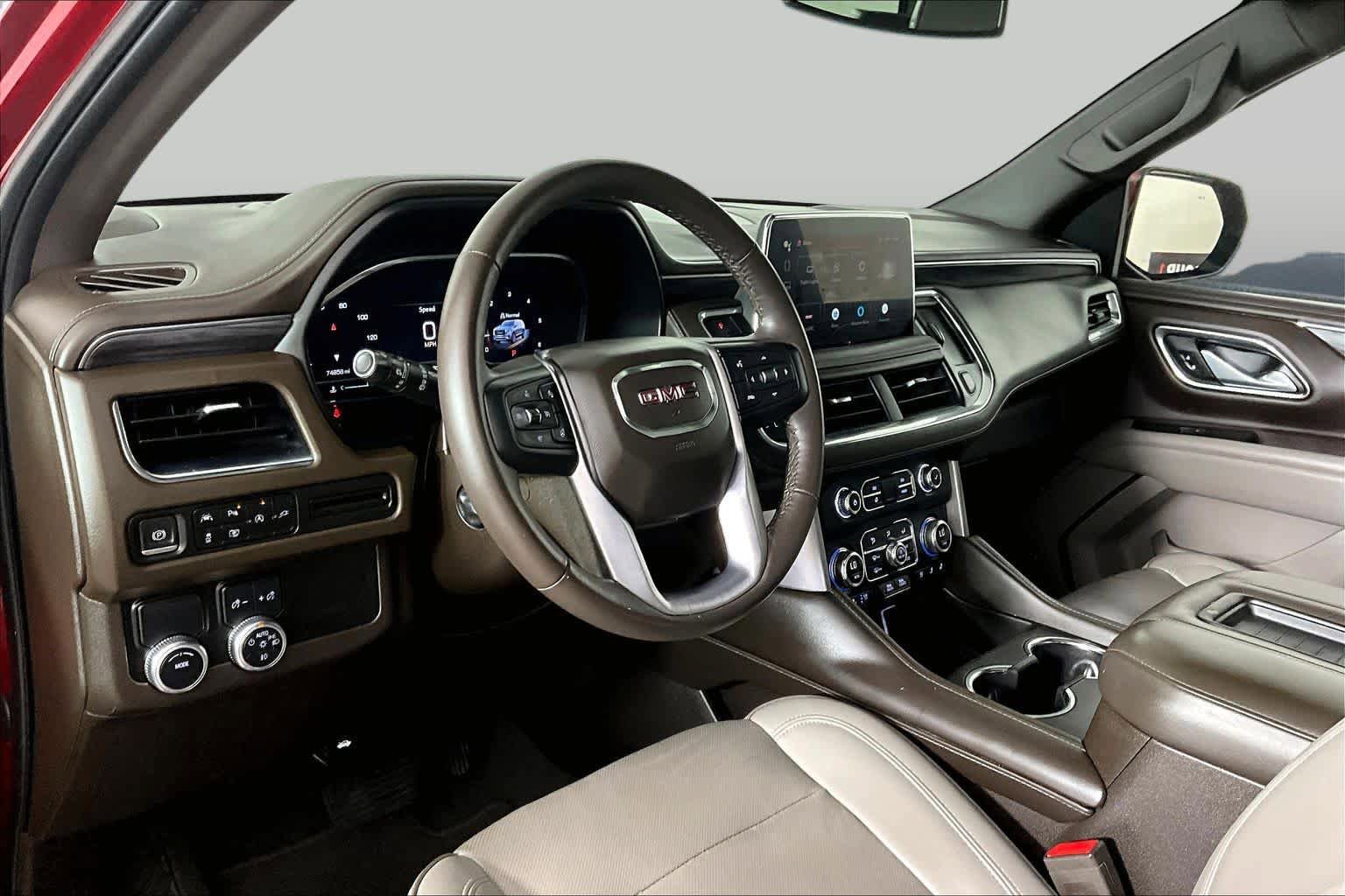 Used 2022 GMC Yukon SLT w/ SLT Premium Package RWD image 17
