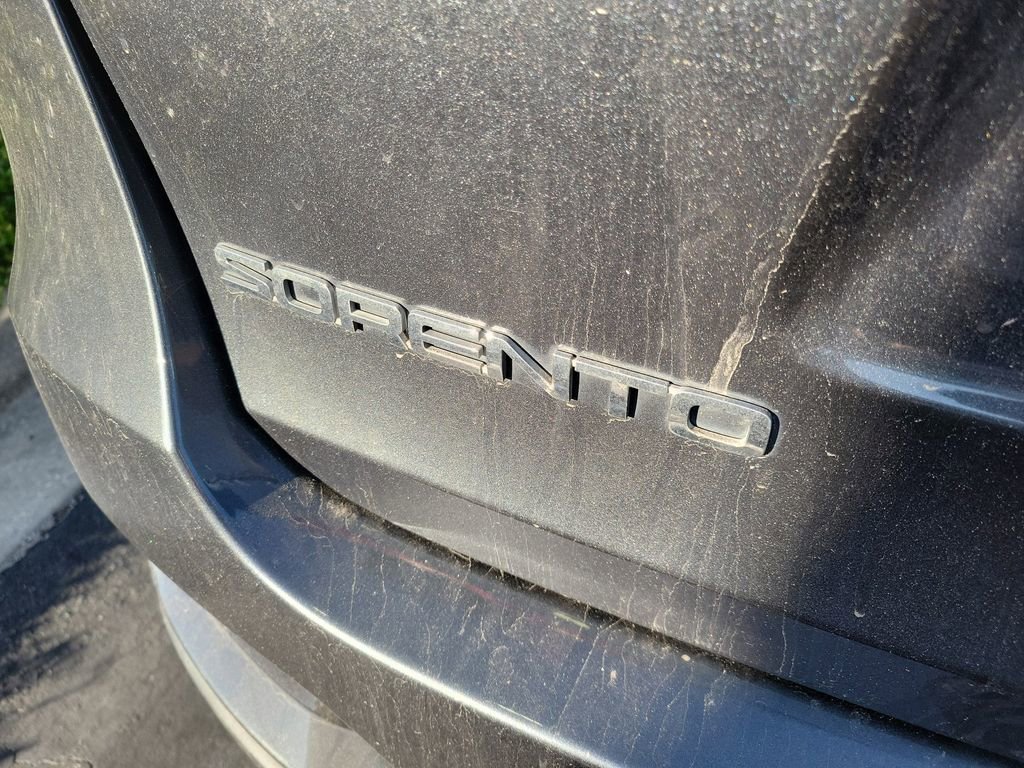 Used 2019 Kia Sorento S AWD/4WD image 14