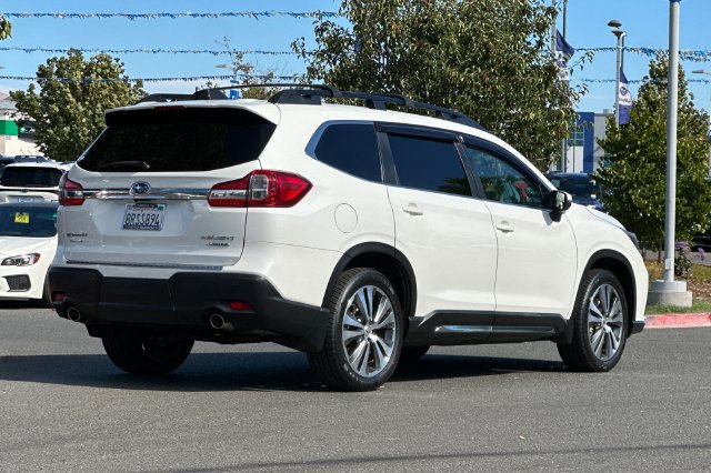 Used 2020 Subaru Ascent Limited w/ Technology Package AWD/4WD image 4