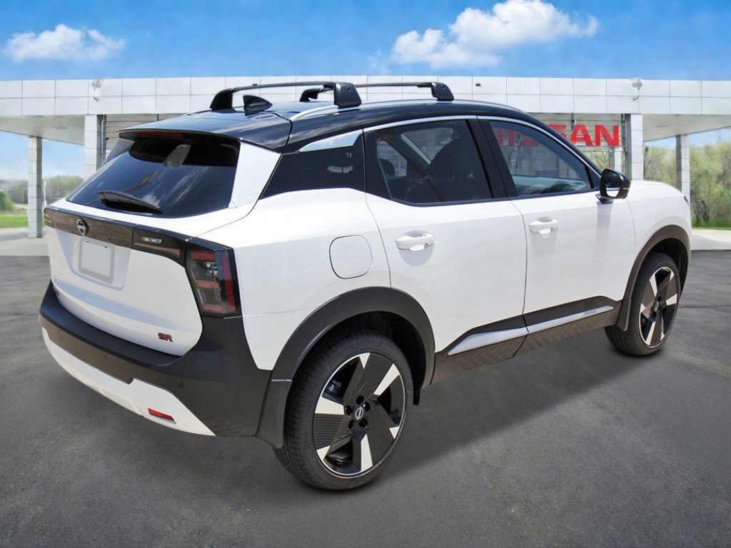 New 2026 Nissan Kicks SR FWD image 4