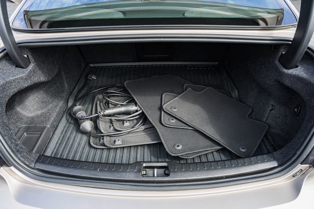 Certified 2023 Volvo S60 T8 Ultimate image 10