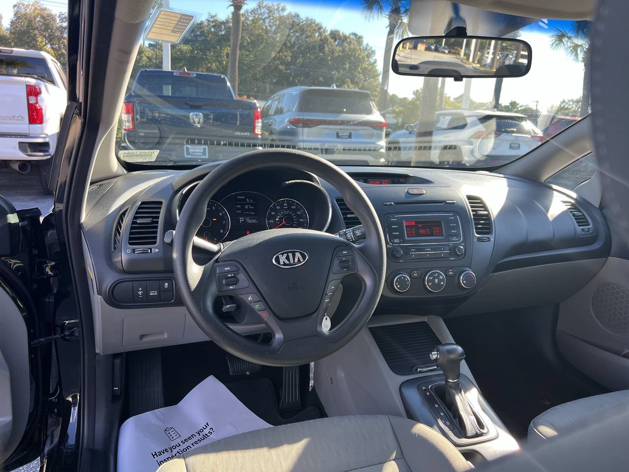 Used 2015 Kia Forte LX FWD image 30