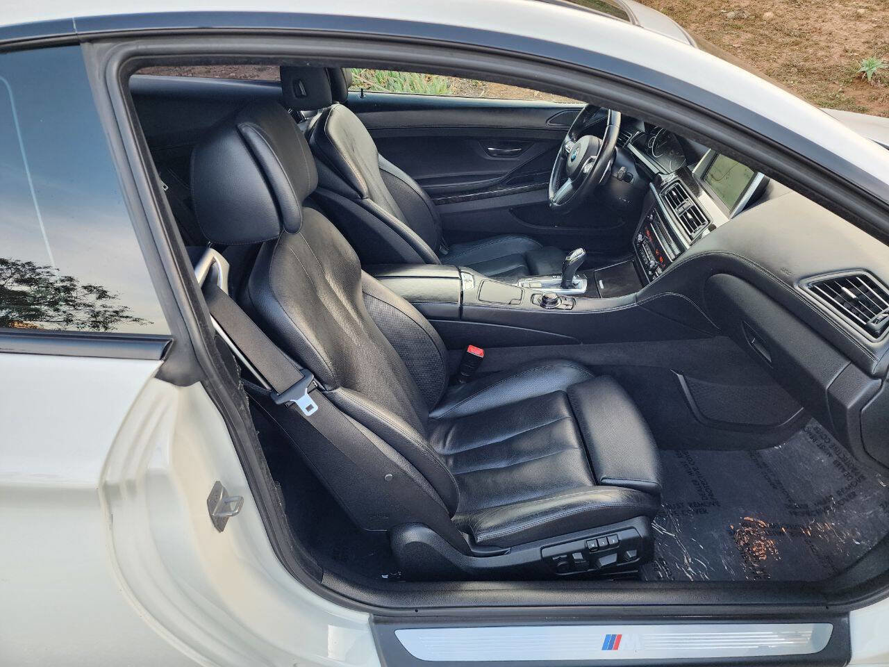 Used 2014 BMW 640i Coupe image 11