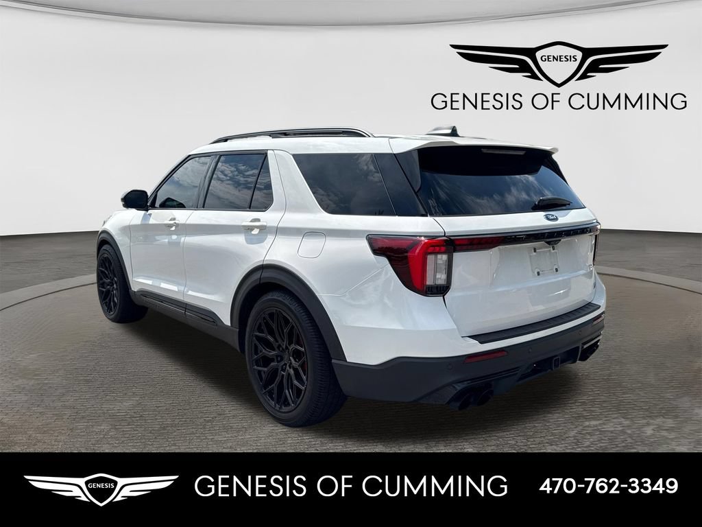 Used 2025 Ford Explorer ST AWD/4WD image 5