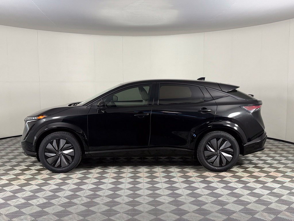 Used 2024 Nissan Ariya AWD image 8