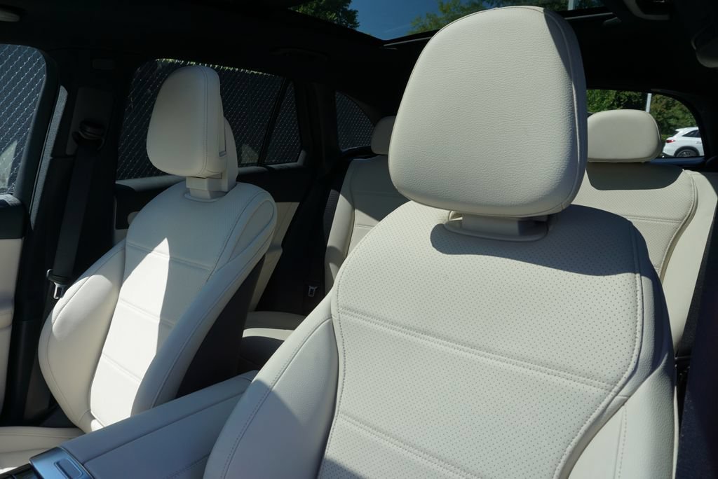 Certified 2026 Mercedes-Benz GLC 300 image 43