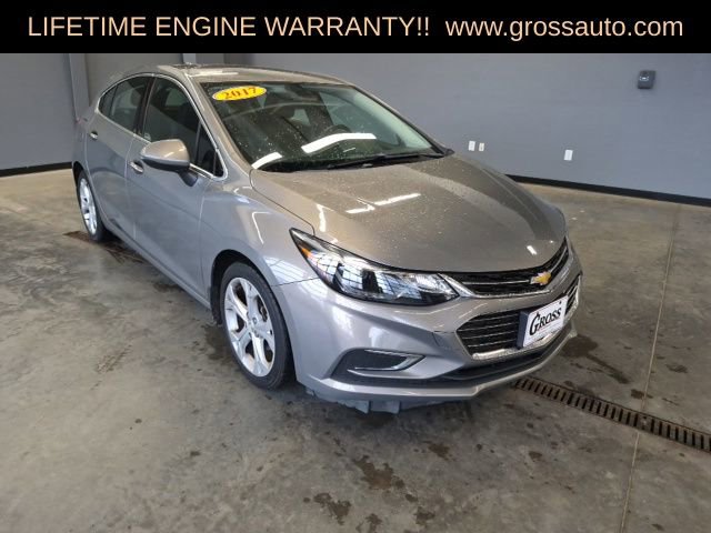 Used 2017 Chevrolet Cruze Premier FWD image 2