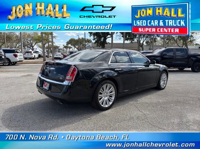 Used 2013 Chrysler 300 C image 7