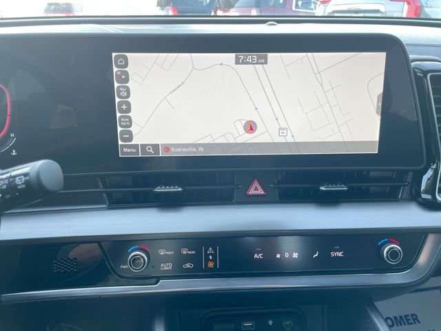 Used 2025 Kia Sportage EX FWD image 24