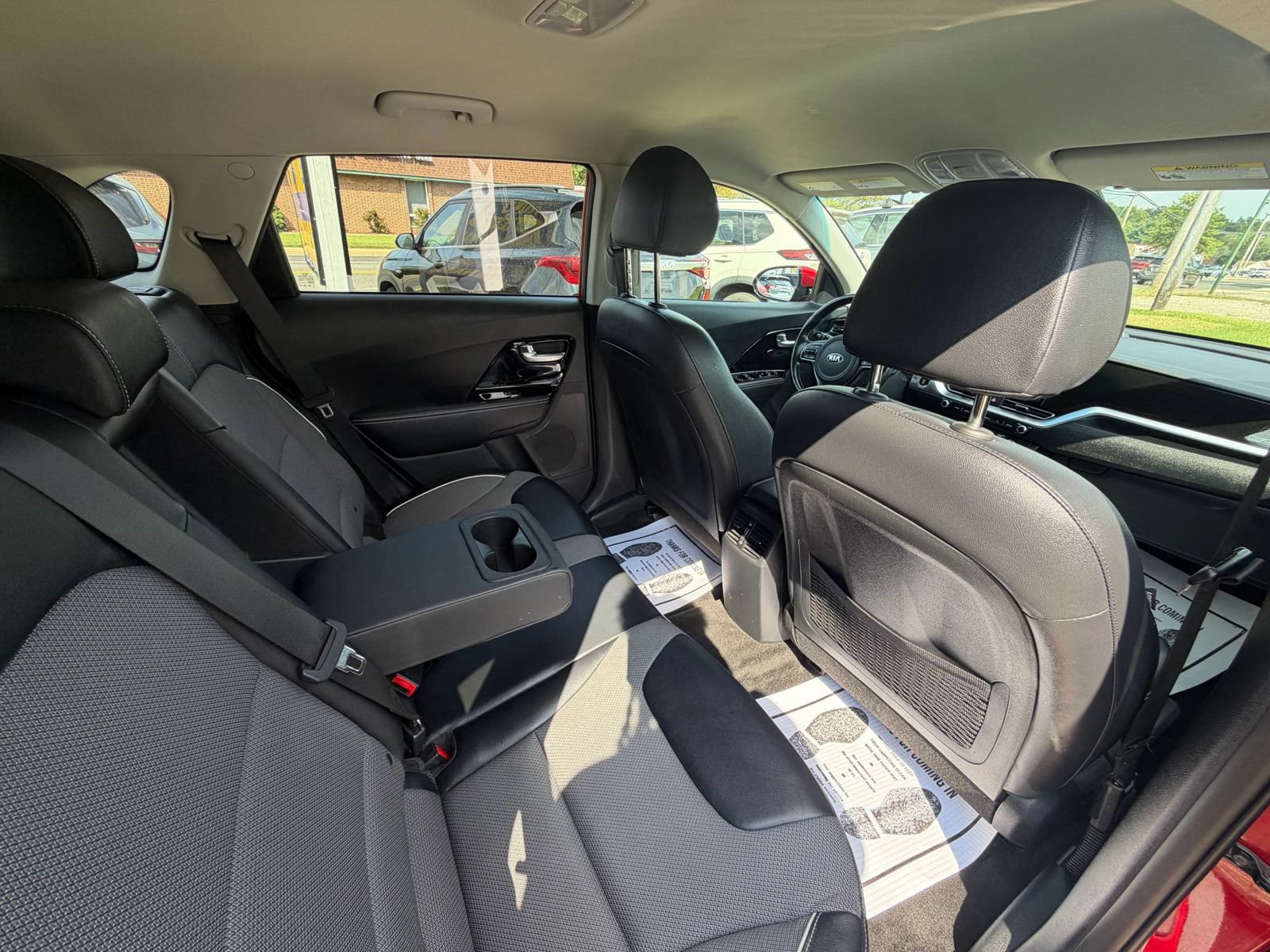 Used 2020 Kia Niro EX w/ Cold Weather Package FWD image 24