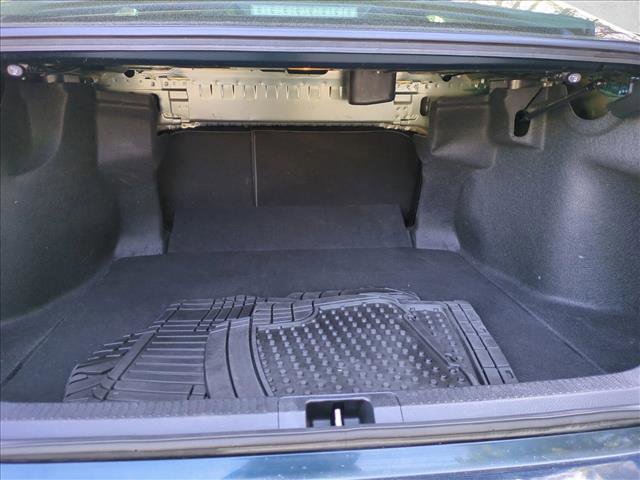 Used 2020 Toyota Camry SE image 6