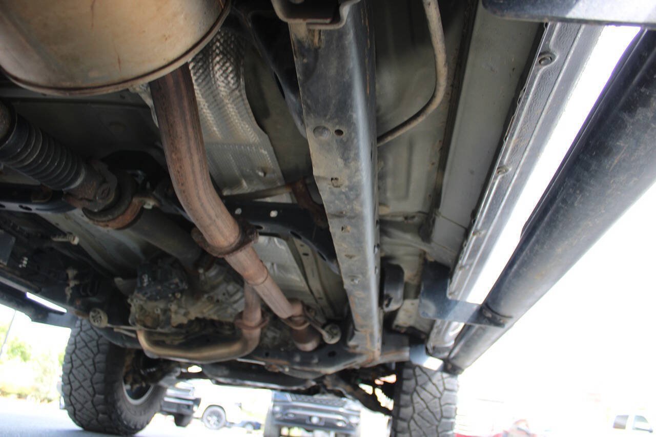 Used 2019 Toyota Tacoma TRD Sport AWD/4WD image 47