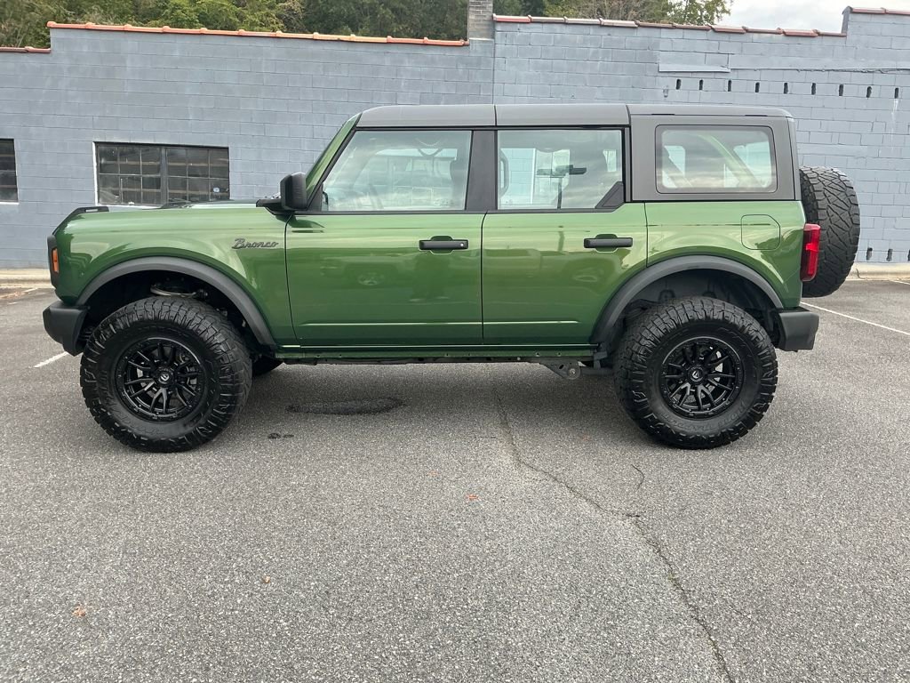 Used 2023 Ford Bronco 4-Door image 2