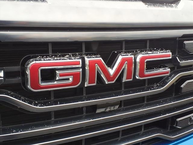 Used 2024 GMC Sierra 1500 AT4 w/ Technology Package image 21