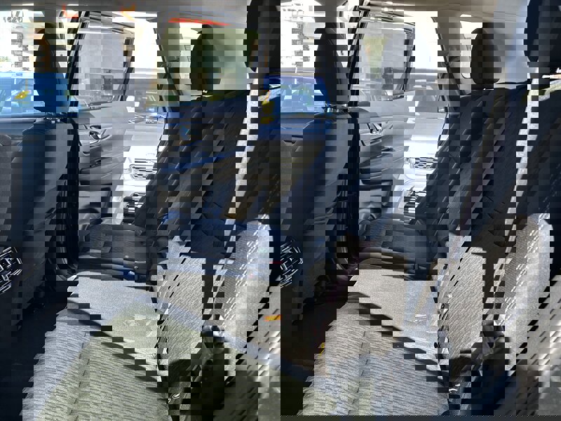 Used 2019 Nissan Rogue SV image 13