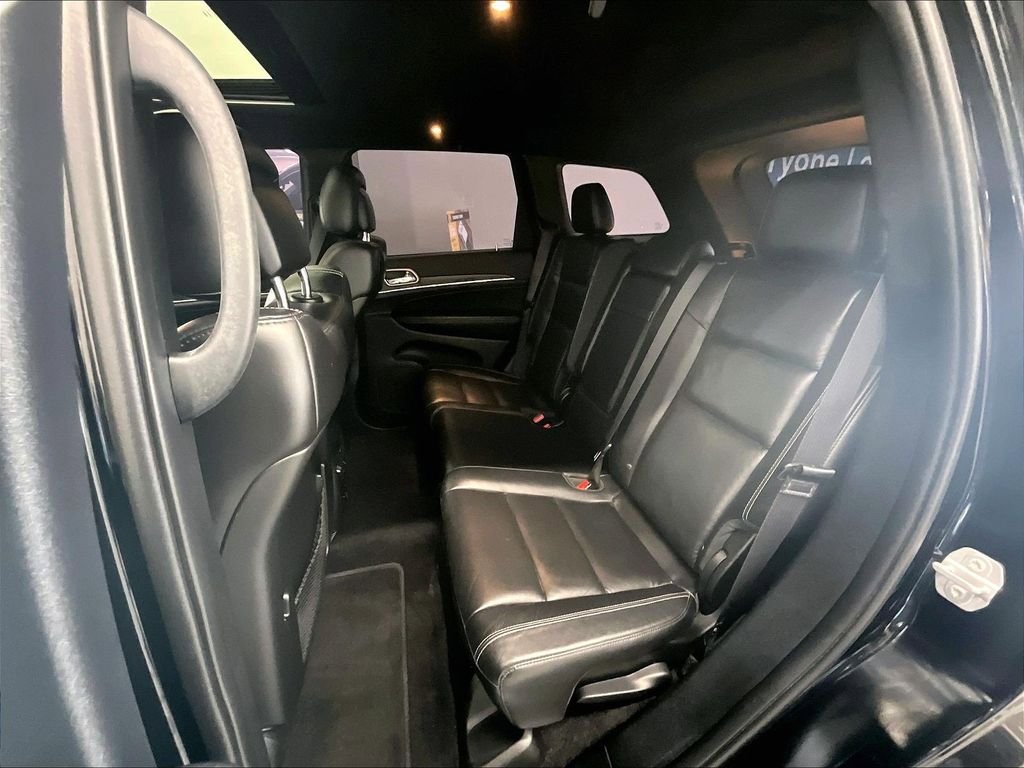 Used 2017 Jeep Grand Cherokee Limited AWD/4WD image 15