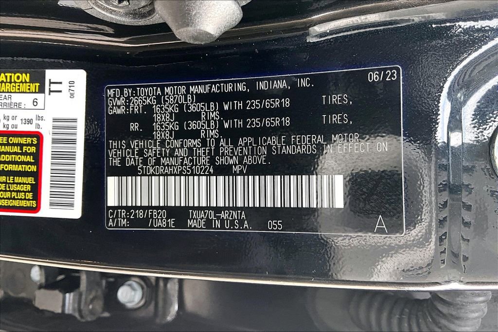 Used 2023 Toyota Highlander L image 19