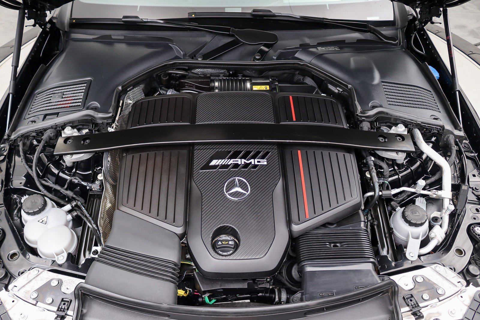 Used 2024 Mercedes-Benz CLE 53 AMG 4MATIC image 33
