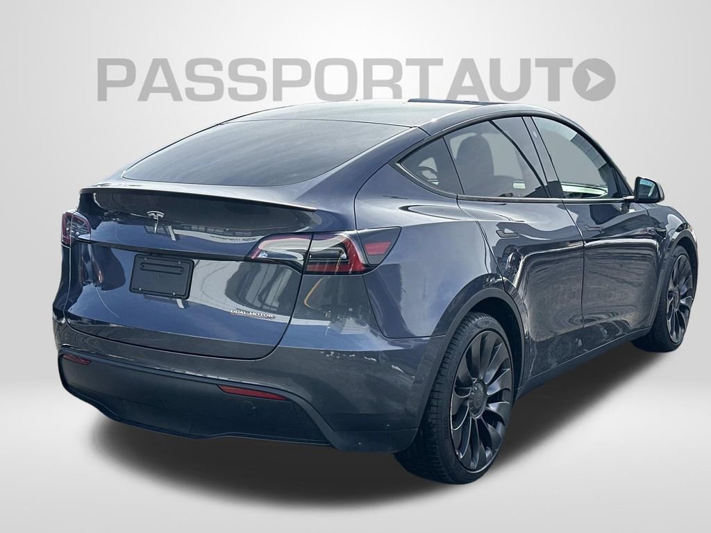 Used 2021 Tesla Model Y Performance image 5